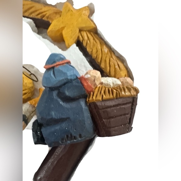 Eddie Walker for Midwest of Cannon
Falls Nativity - Picture 10 of 16